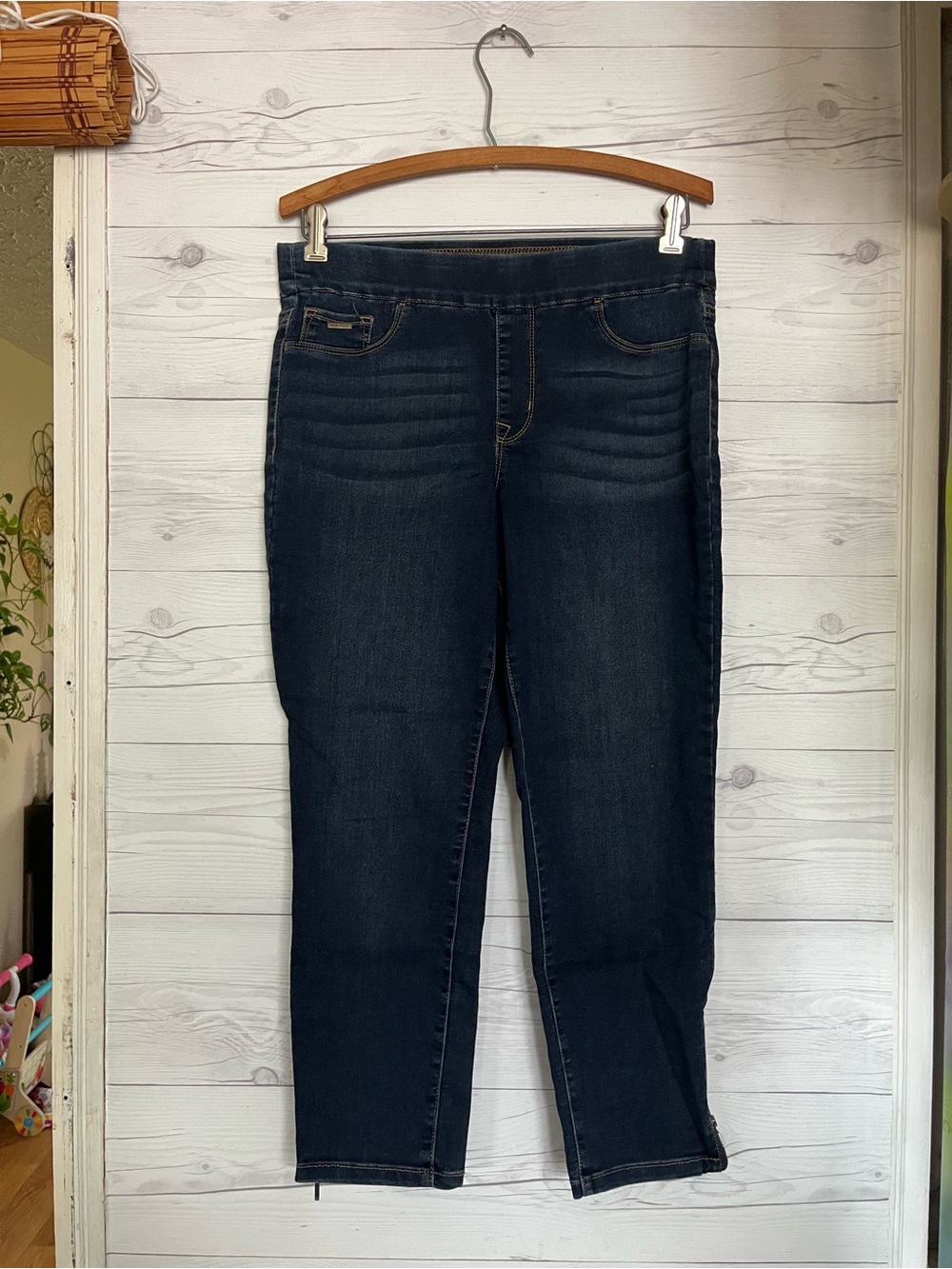 Nine West Jeans Heidi Pull On Skinny Crop Stretch Blue Dark Wash Women’s Size 10